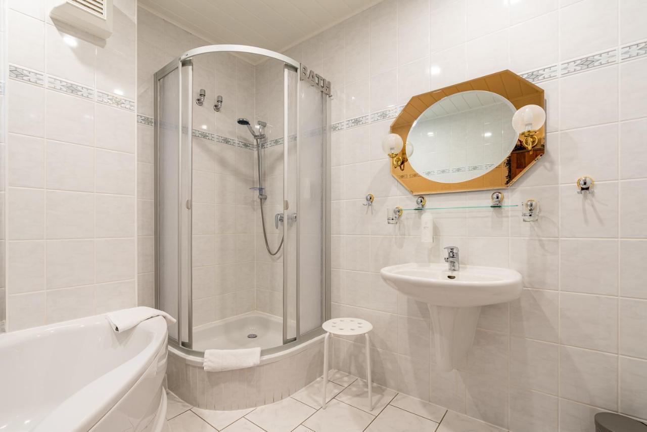 Hotel & Restaurant Stadt Genthin Zewnętrze zdjęcie