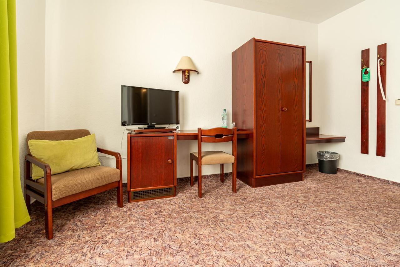 Hotel & Restaurant Stadt Genthin Zewnętrze zdjęcie